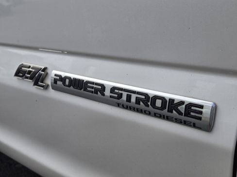 Used 2017 Ford F350 Platinum w/ Platinum Ultimate Package image 6