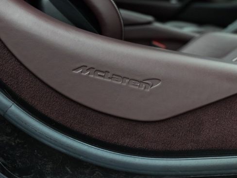 Used 2018 McLaren 720S Performance image 23