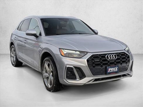 Certified 2022 Audi Q5 2.0T Premium Plus image 3