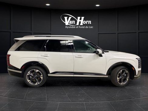 New 2026 Hyundai Palisade Limited image 2