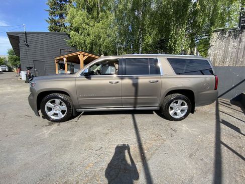 Used 2016 Chevrolet Suburban LTZ AWD/4WD image 3
