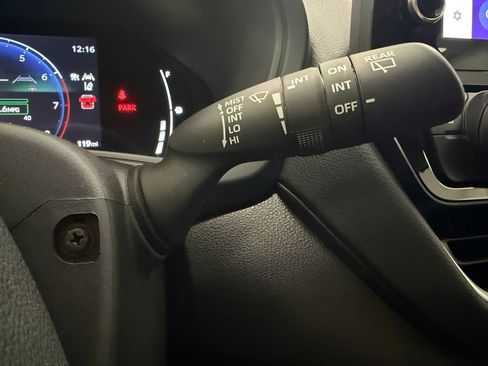 Used 2024 Toyota Grand Highlander AWD image 21