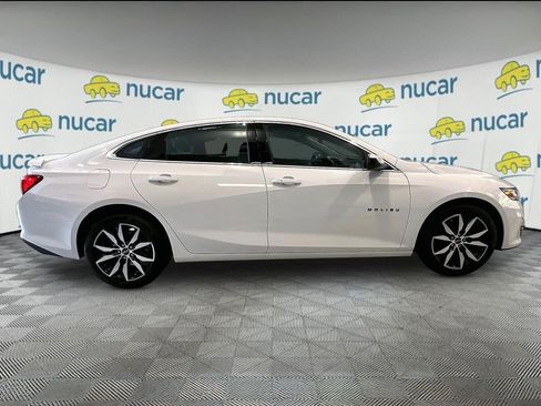 Used 2025 Chevrolet Malibu RS image 9