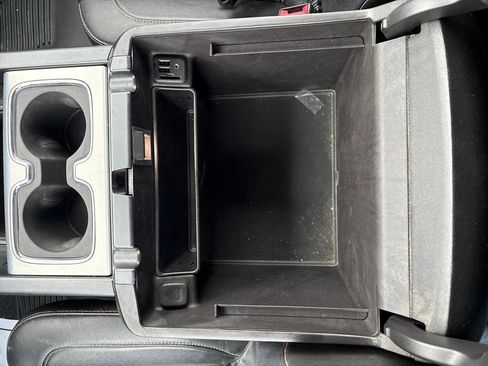 Used 2014 GMC Sierra 1500 SLT w/ Suspension Package, Off-Road image 33