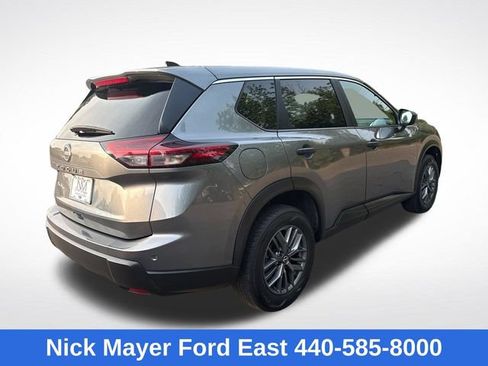 Used 2024 Nissan Rogue S FWD image 8