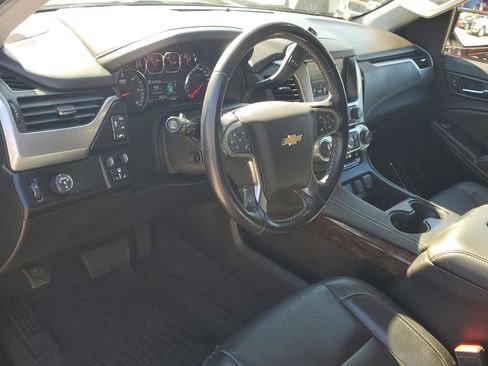 Used 2019 Chevrolet Tahoe LT w/ Luxury Package image 22