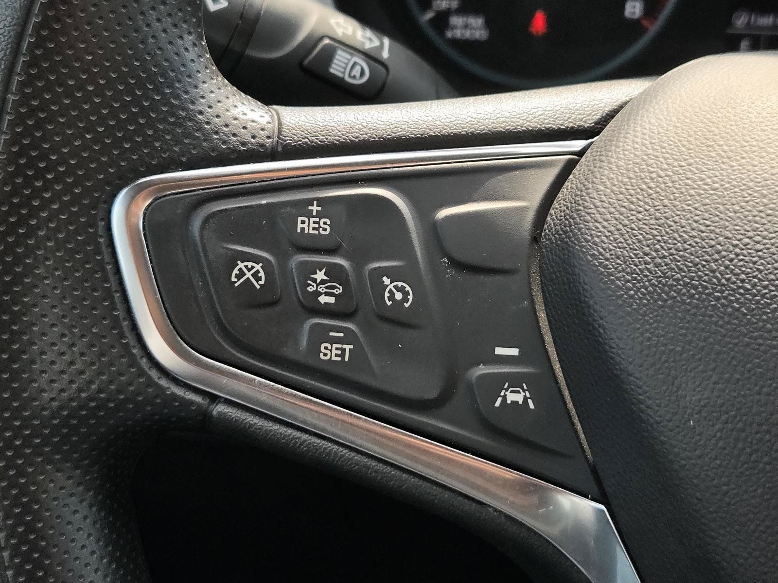 Used 2024 Chevrolet Malibu LT FWD image 32