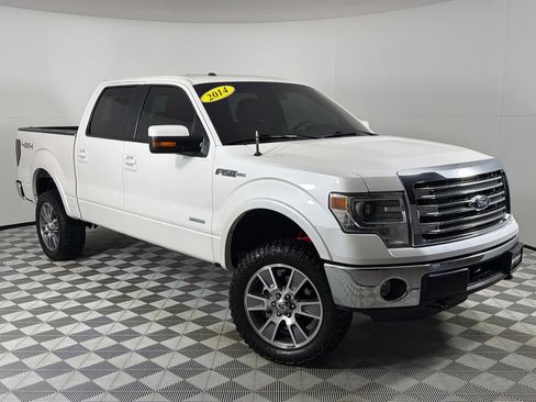Used 2014 Ford F150 Lariat w/ Equipment Group 502A Luxury image 2