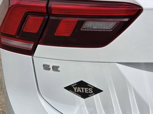 Used 2023 Volkswagen Tiguan SE image 7