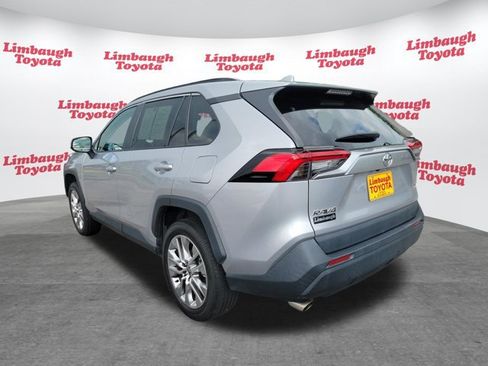 Used 2022 Toyota RAV4 XLE Premium FWD image 25