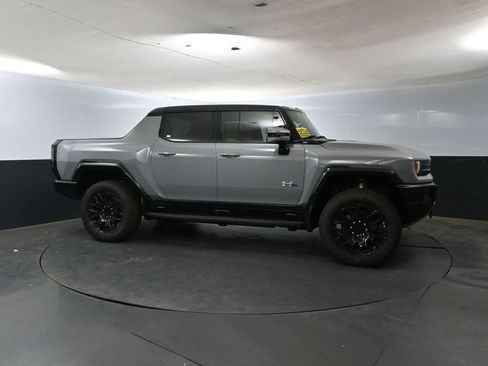 New 2025 GMC Hummer EV 2X image 3