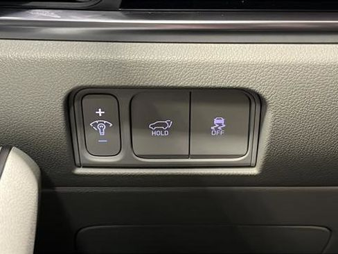 Used 2025 Kia Sorento EX image 8