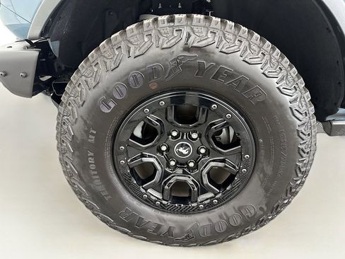 Used 2021 Ford Bronco First Edition image 29