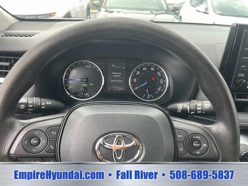 Used 2021 Toyota RAV4 XLE w/ Protection Package (TMS) AWD/4WD image 28