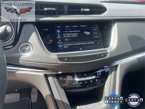 Certified 2025 Cadillac XT5 Premium Luxury image 13