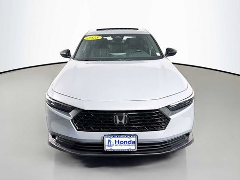 Certified 2023 Honda Accord Sport image 2