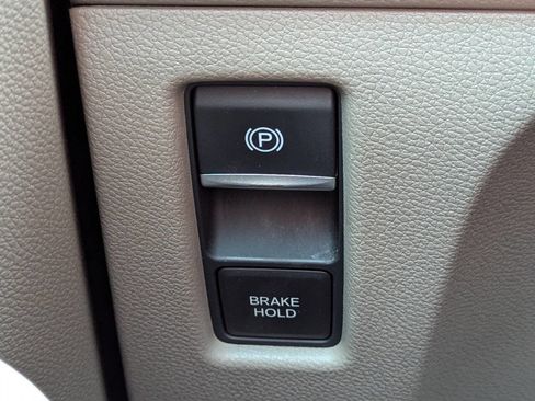 Used 2018 Honda Odyssey Touring image 27