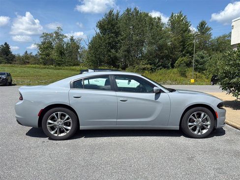 Used 2021 Dodge Charger SXT w/ Driver Convenience Group AWD/4WD image 6