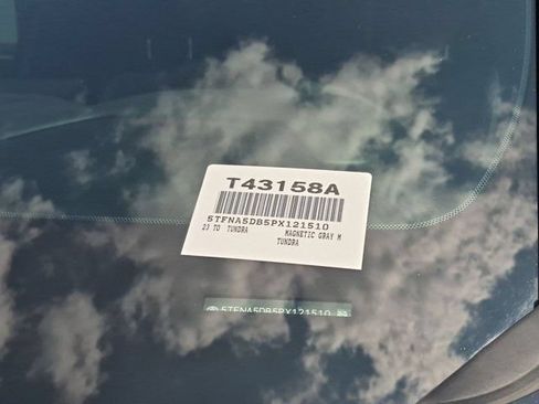 Used 2023 Toyota Tundra Platinum AWD/4WD image 19