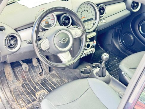 Used 2010 MINI Cooper Clubman Hardtop FWD image 9