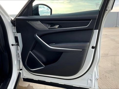 Used 2025 Jaguar F-PACE R-Dynamic S image 29