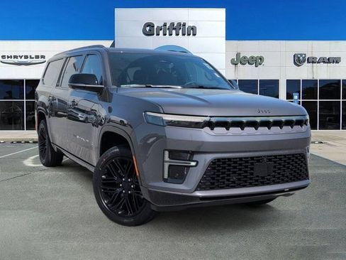 New 2026 Jeep Grand Wagoneer L Limited AWD/4WD image 2