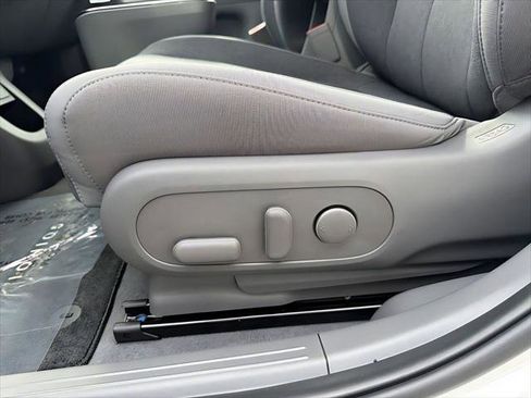 New 2026 Hyundai Ioniq 5 SE AWD/4WD image 12