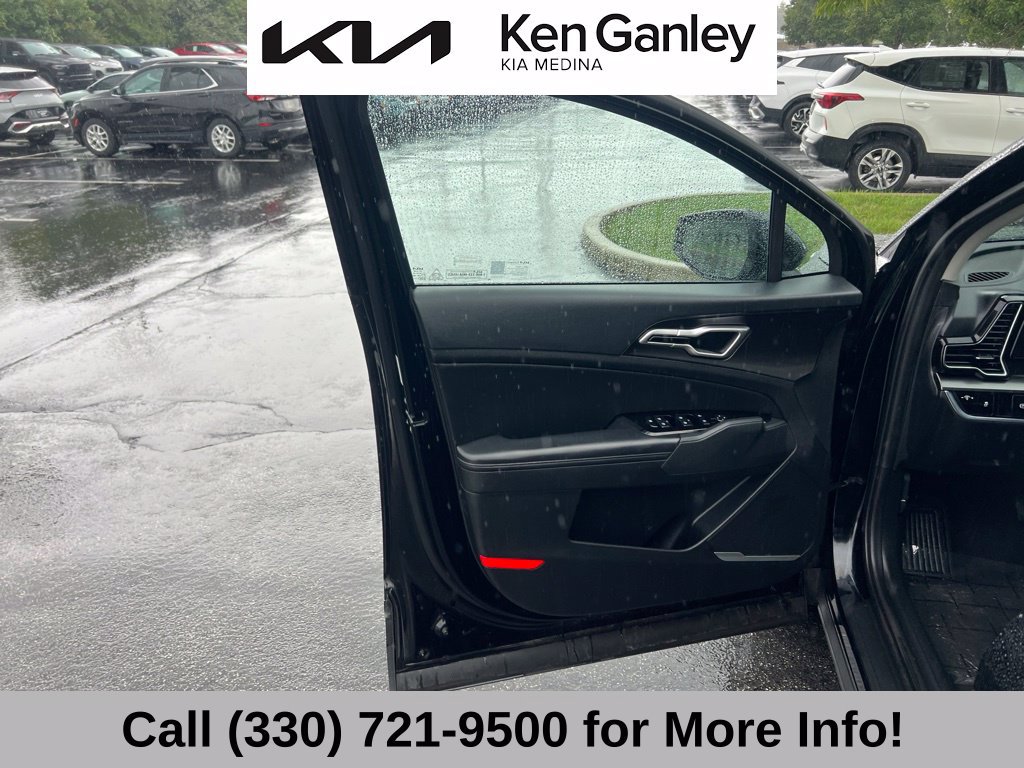 Certified 2024 Kia Sportage EX FWD image 24