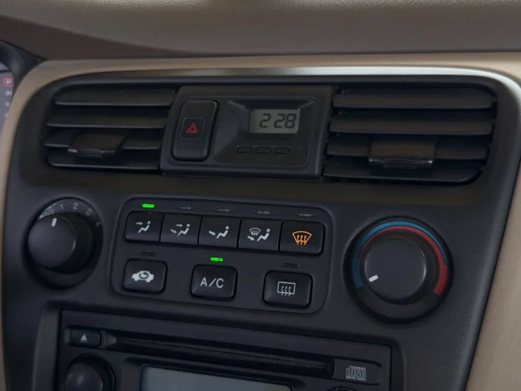 Used 2000 Honda Accord EX image 39