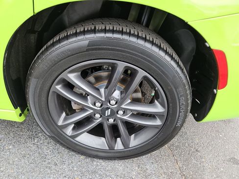 Used 2019 Dodge Charger SXT w/ Blacktop Package image 28