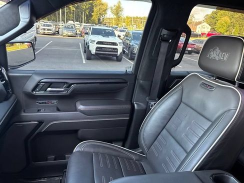Used 2023 GMC Sierra 1500 AT4X w/ AT4X AEV Edition AWD/4WD image 20