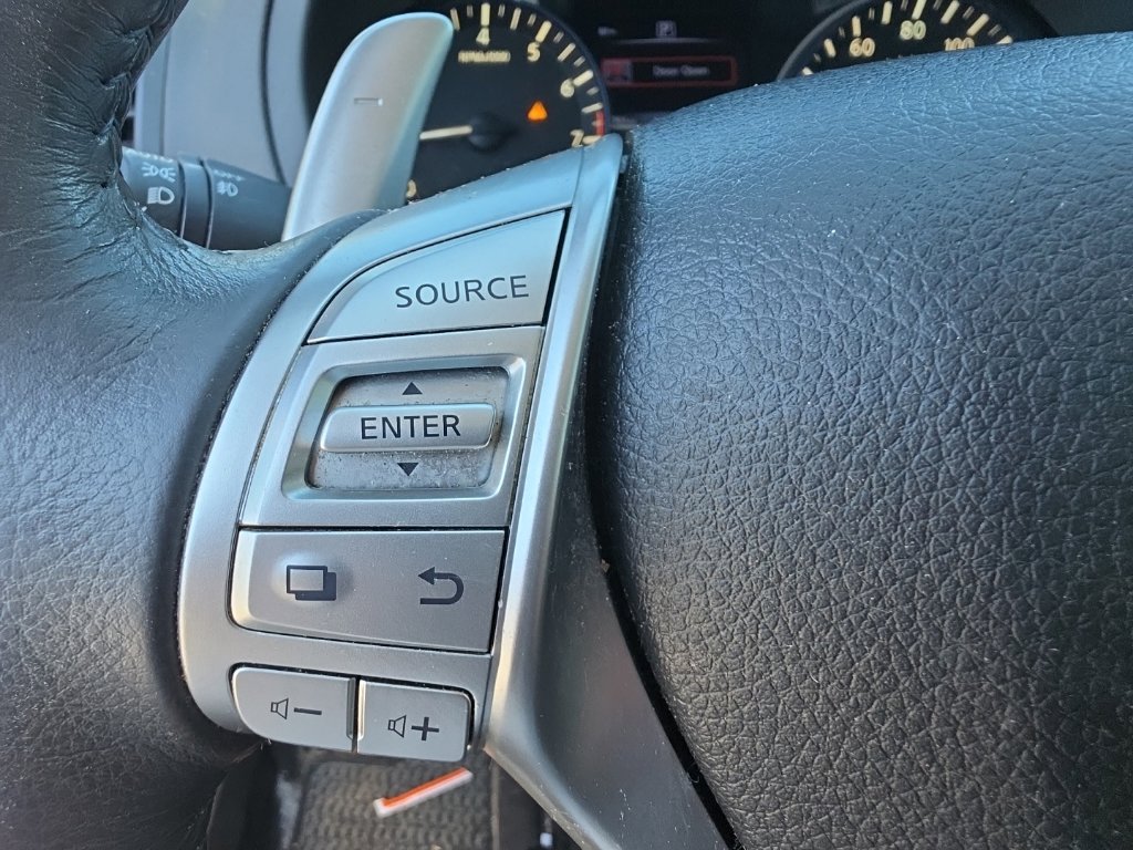 Used 2017 Nissan Altima 2.5 SR FWD image 17