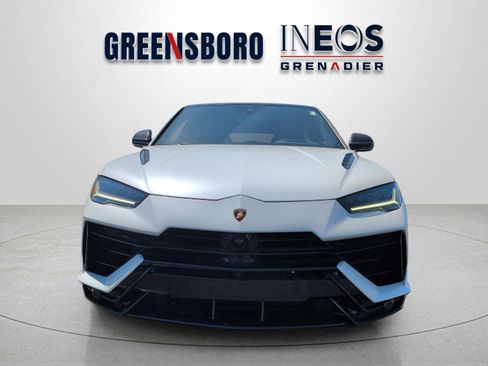 Used 2023 Lamborghini Urus Performante AWD/4WD image 8
