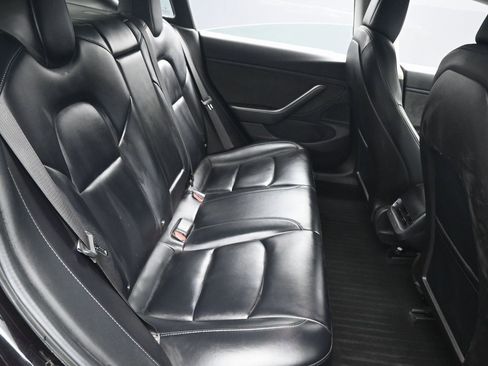 Used 2018 Tesla Model 3 Long Range image 32