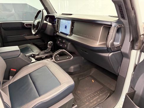 Used 2021 Ford Bronco First Edition AWD/4WD image 73