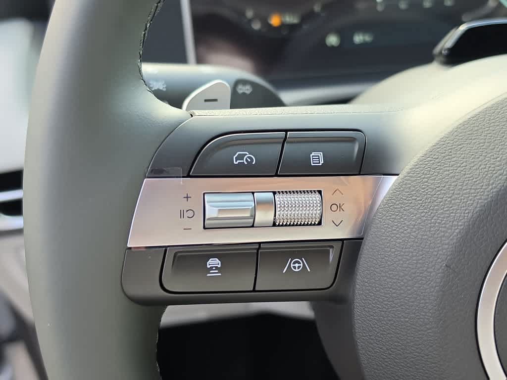 New 2026 Hyundai Tucson Limited FWD image 25