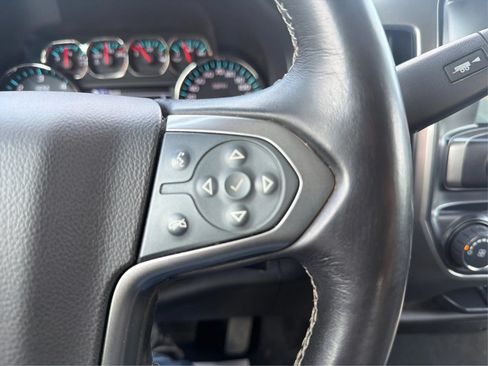 Used 2019 Chevrolet Silverado 1500 LT AWD/4WD image 28