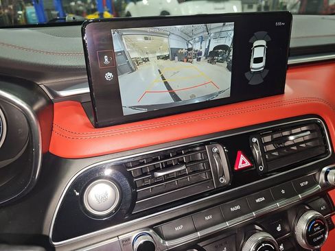 Used 2023 Genesis G70 2.0T w/ Sport Prestige Package image 37