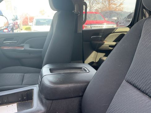 Used 2012 Chevrolet Avalanche LS w/ All-Star Edition image 9