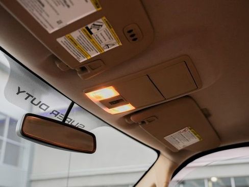 Used 2012 Ford F250 Lariat w/ Lariat Interior Pkg image 26