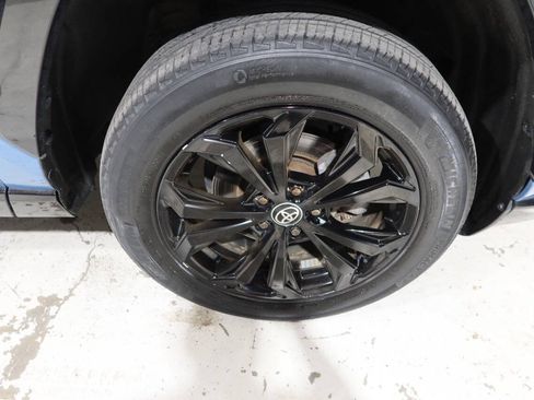 Used 2022 Toyota RAV4 XSE AWD/4WD image 42