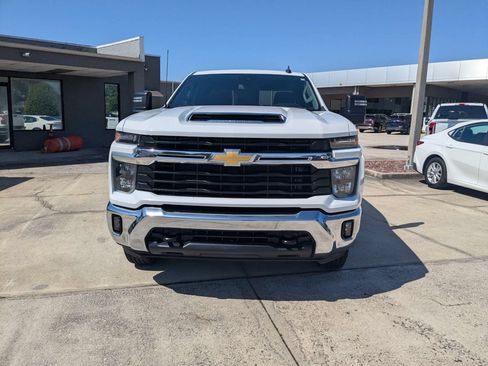 Used 2025 Chevrolet Silverado 2500 LT w/ Convenience Package AWD/4WD image 10