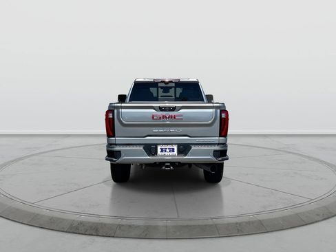 Used 2025 GMC Sierra 3500 Denali w/ Denali Reserve Package AWD/4WD image 7