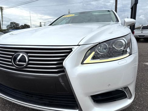 Used 2017 Lexus LS 460 image 11