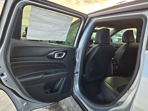 New 2026 Jeep Compass Trailhawk AWD/4WD image 23
