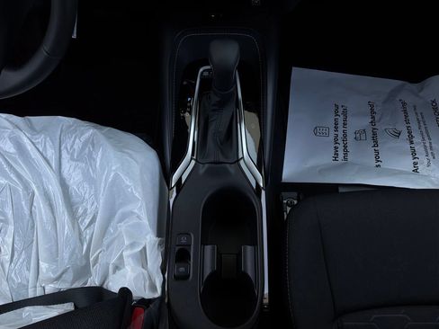 New 2026 Toyota Corolla SE FWD image 13