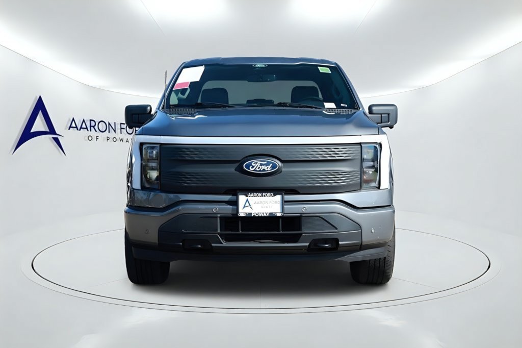 Used 2025 Ford F150 Lightning Flash AWD/4WD image 2