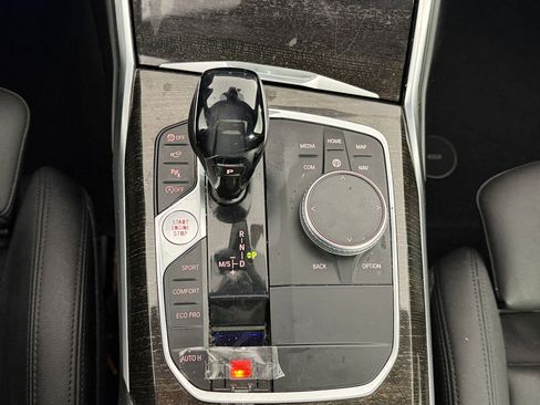 Used 2021 BMW 330i Sedan image 16