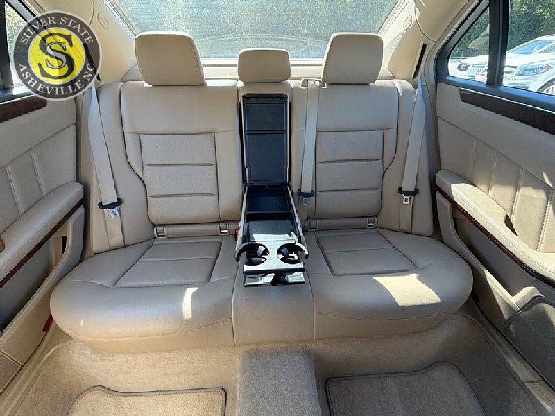Used 2012 Mercedes-Benz E 350 4MATIC Sedan image 19