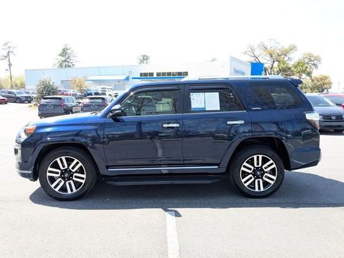 Used 2022 Toyota 4Runner Limited image 11